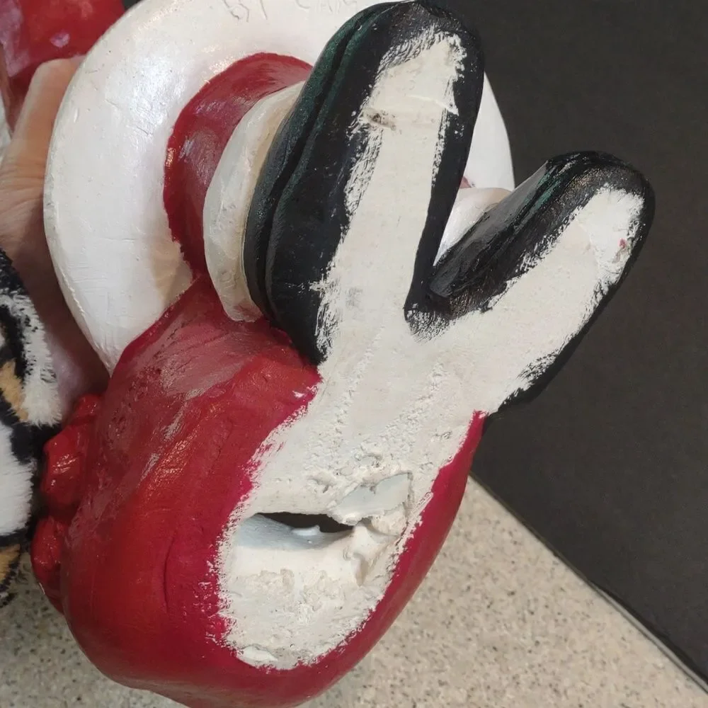 Vintage Santa Ceramic Door Stop Figure.   Ch1D